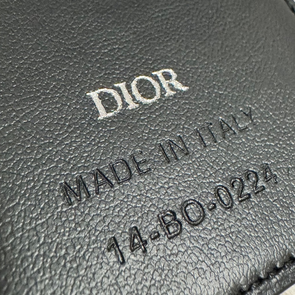 Dior Saddle Magnetic Card Holder - Picture 8 of 9
